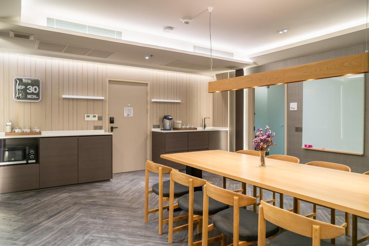 Triple Y Hotel Bangkok Extérieur photo