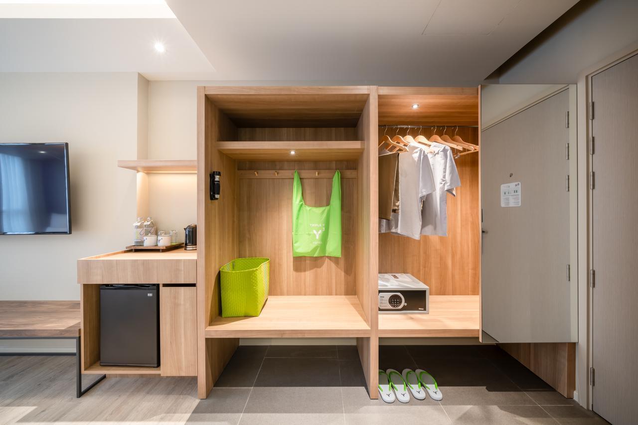 Triple Y Hotel Bangkok Extérieur photo